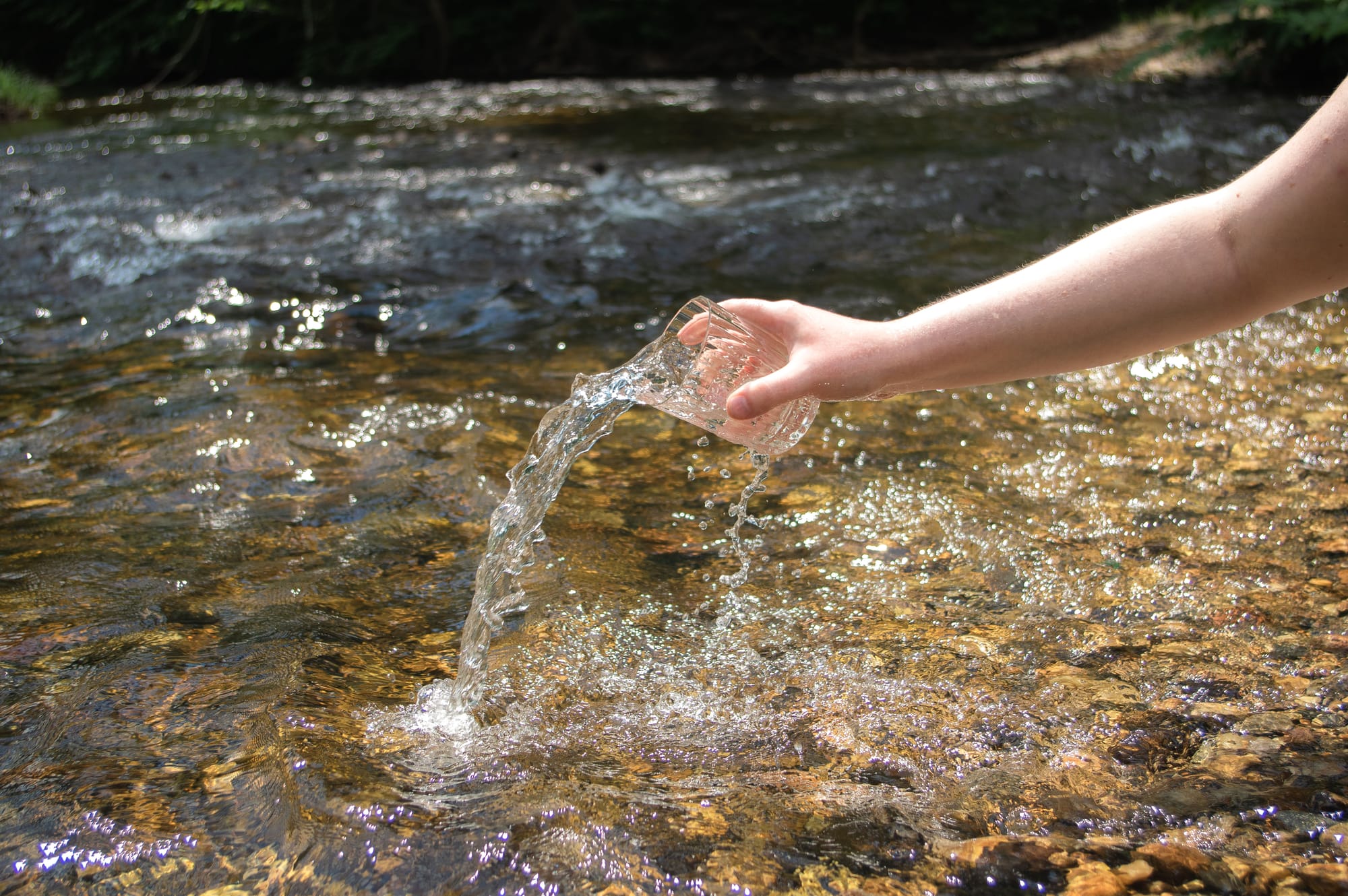 A glass being kashered